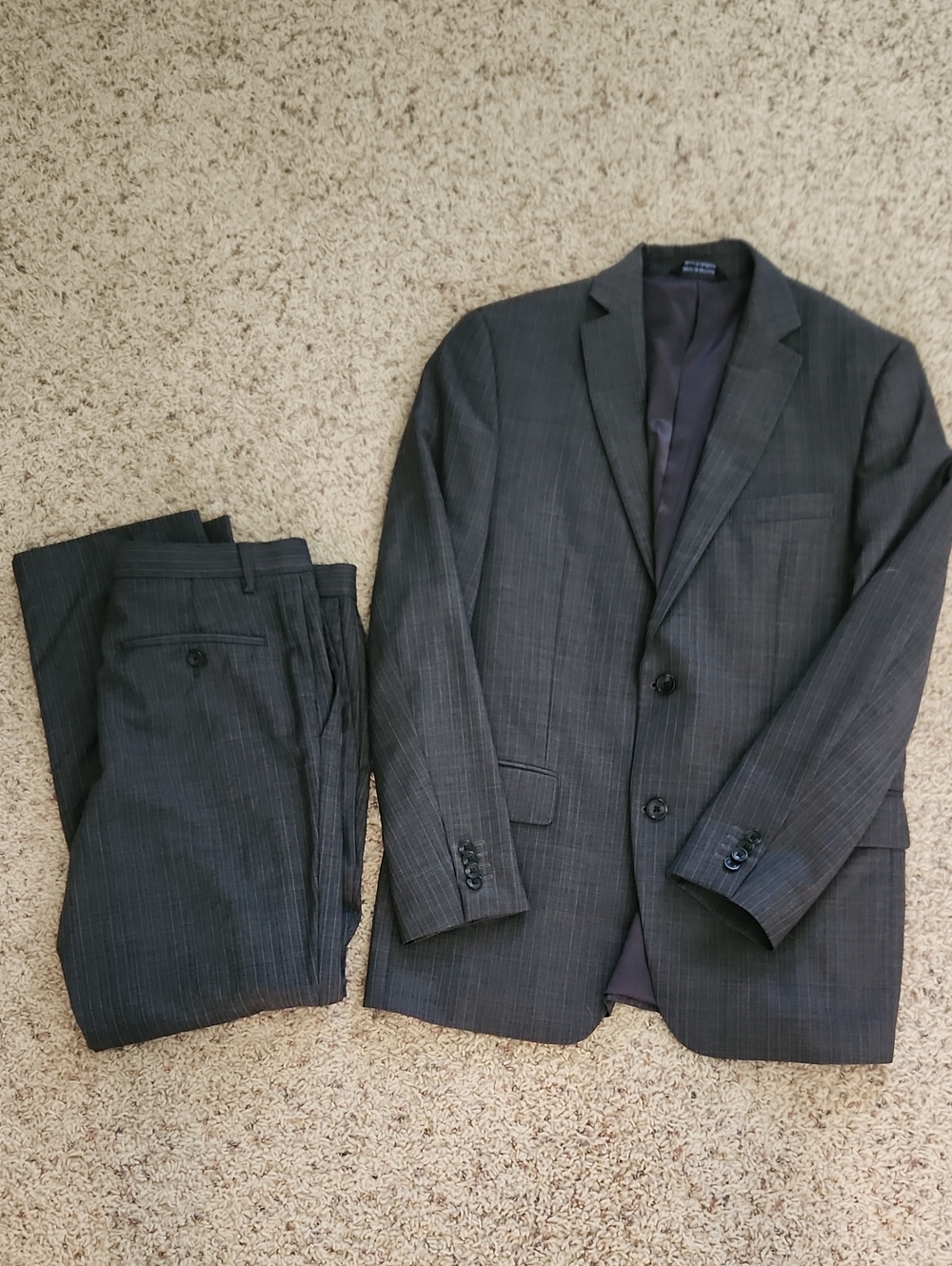 Marc Anthony Men's Dark Gray Pinstripe Suit - Charcoal